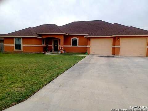 Bonita Creek, PLEASANTON, TX 78064