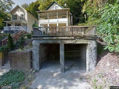 Dickson, SEWICKLEY, PA 15143