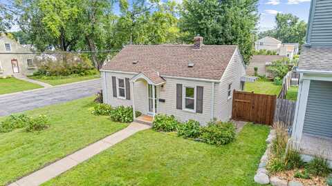 Hampshire, MINNEAPOLIS, MN 55426