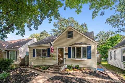Hampshire, MINNEAPOLIS, MN 55426