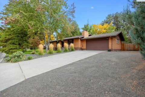 Hoxie, RICHLAND, WA 99354