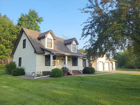 Elcliff, MORA, MN 55051