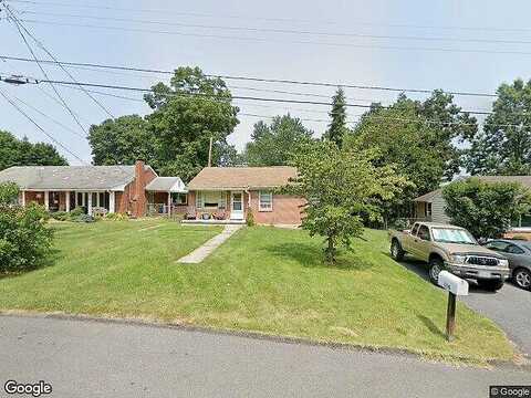 Surrey, STAUNTON, VA 24401