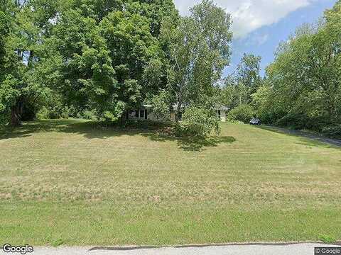 Pinecrest, NEW BERLIN, WI 53146