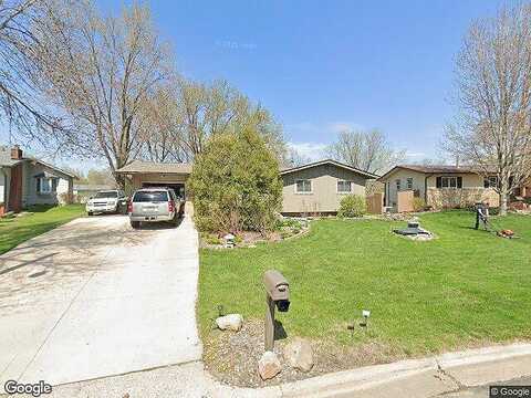 Hull, ANOKA, MN 55303