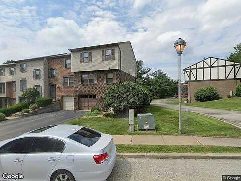 Beacon Hill, PITTSBURGH, PA 15221