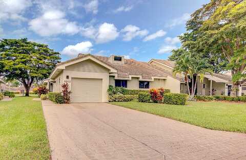 Parisian, LAKE WORTH, FL 33467