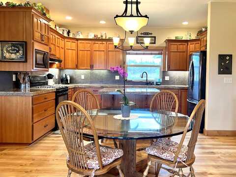 39Th, REDMOND, OR 97756