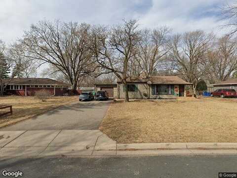 Lee, MINNEAPOLIS, MN 55422