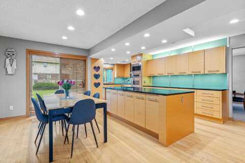 Louisiana, MINNEAPOLIS, MN 55426