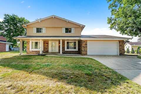 School, WAUKESHA, WI 53189
