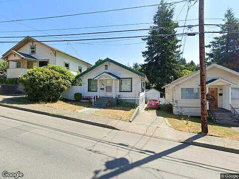 10Th, COOS BAY, OR 97420
