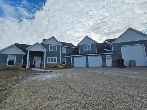 Brownell, SAINT CHARLES, MN 55972