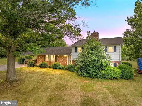 Ole Orchard, CLEAR BROOK, VA 22624