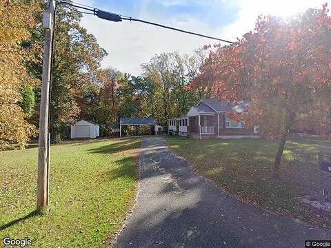 Pinecrest, MADISON HEIGHTS, VA 24572