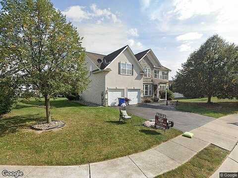 Julia, MANHEIM, PA 17545