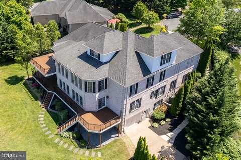 Winterberry, WINCHESTER, VA 22602
