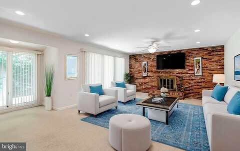 Carrleigh, SPRINGFIELD, VA 22152