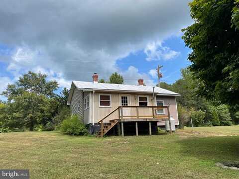 Vawter Corner, LOUISA, VA 23093