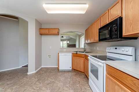 Kings Way, RHOME, TX 76078