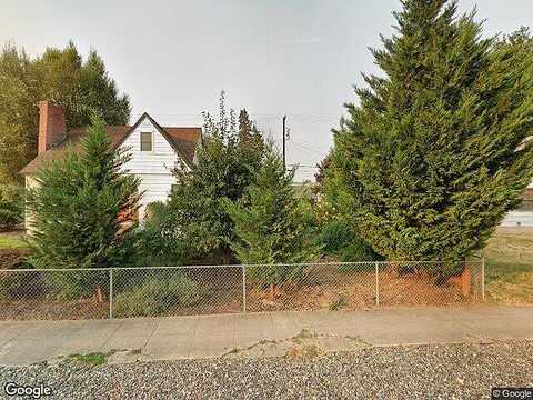 9Th, THE DALLES, OR 97058