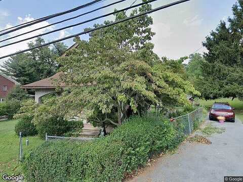 5Th, EMMAUS, PA 18049