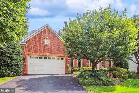 Valley Oaks, FAIRFAX, VA 22033