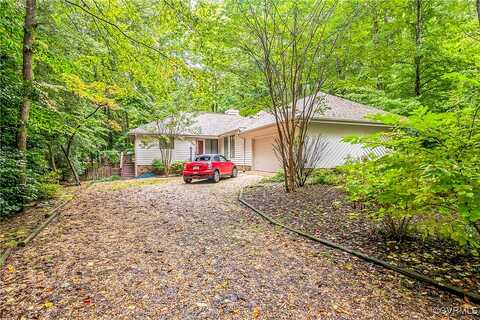 Commodore Point, MIDLOTHIAN, VA 23112