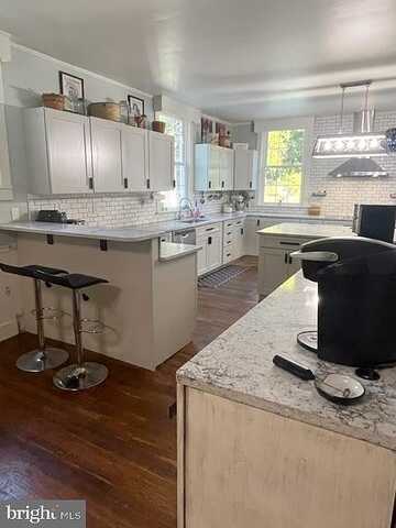 Skyhigh, SAINT THOMAS, PA 17252