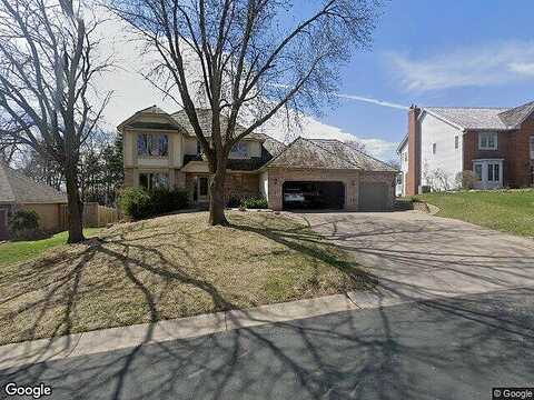 80Th, MAPLE GROVE, MN 55311