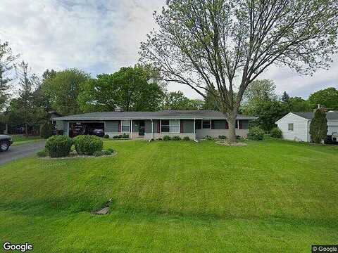 Old Oak, NEW BERLIN, WI 53151