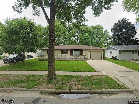 Debra, MADISON, WI 53704