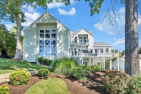 Hillview, MONETA, VA 24121