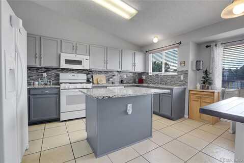 Castle Ridge, HIGHLANDS RANCH, CO 80129