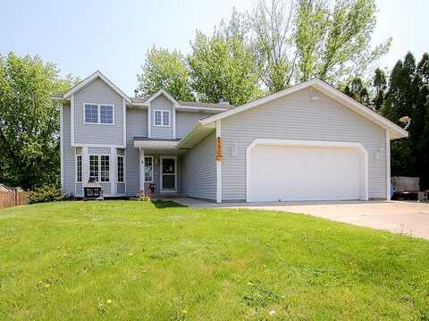 Lawndale, MAPLE GROVE, MN 55311