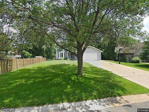 Lawndale, MAPLE GROVE, MN 55311
