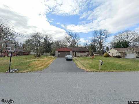 Clover, ELIZABETHTOWN, PA 17022