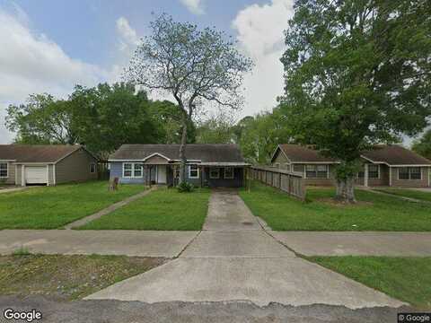 Mary, BAY CITY, TX 77414