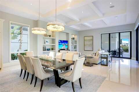 Seneca, NAPLES, FL 34110