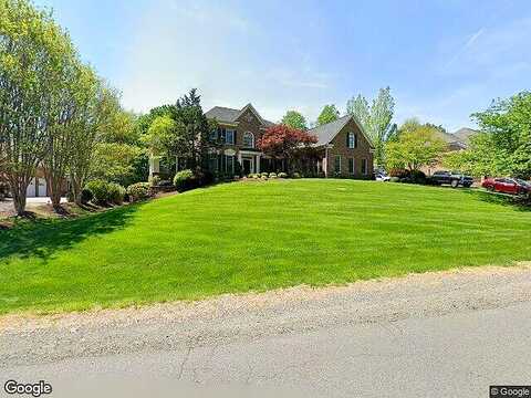 Tradewind, OAKTON, VA 22124