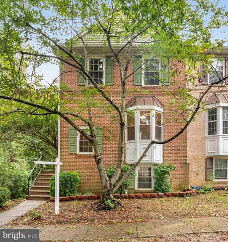 Cardinal Woods, LORTON, VA 22079