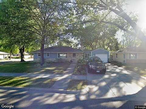 Vera Cruz, MINNEAPOLIS, MN 55422
