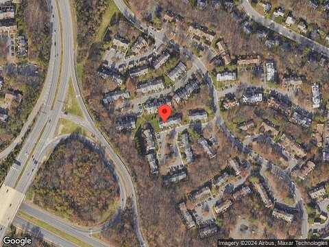 Mohr Oak, FAIRFAX, VA 22033