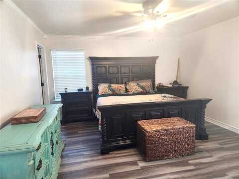 Houston, VAN ALSTYNE, TX 75495