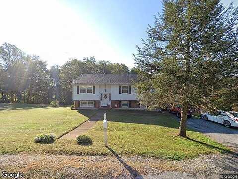 Maple, AMHERST, VA 24521