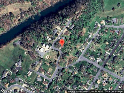 Breezewood, BRIDGEWATER, VA 22812