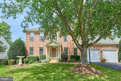 Newhall, CENTREVILLE, VA 20120