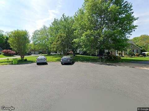 Kloman, ANNANDALE, VA 22003