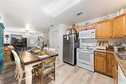 Sagecrest, GRANBURY, TX 76049