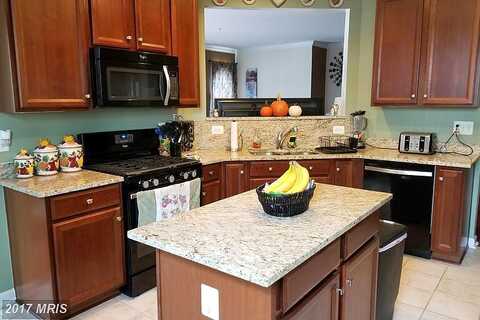 Holmes Pl, Manassas Park, VA 20111